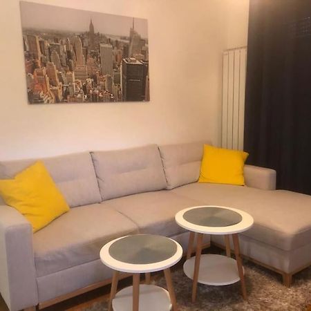 Apartman Arena-Velesajam Vito Zagreb Exterior foto
