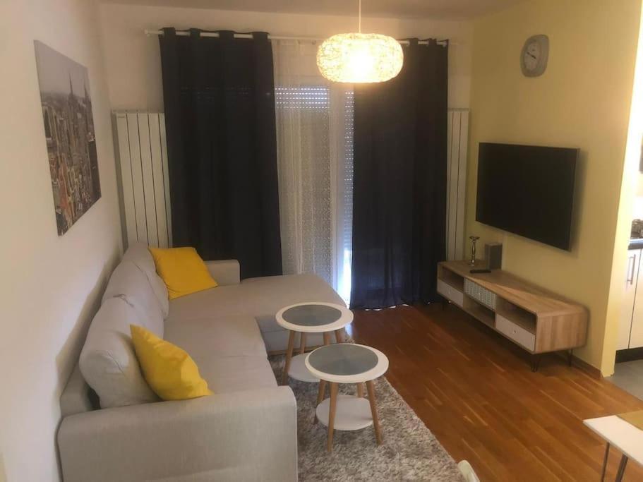 Apartman Arena-Velesajam Vito Zagreb Exterior foto